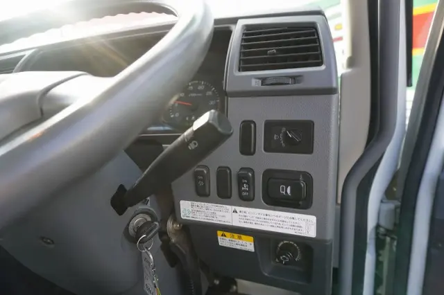 三菱 ファイター TKG-FK71F(2WD)の写真33