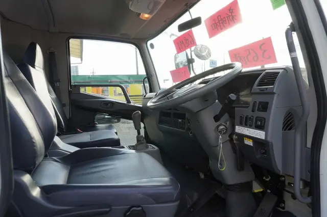 三菱 ファイター TKG-FK71F(2WD)の写真36