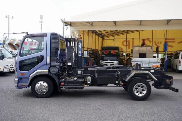 三菱 ファイター 2KG-FK71F(2WD)の写真3