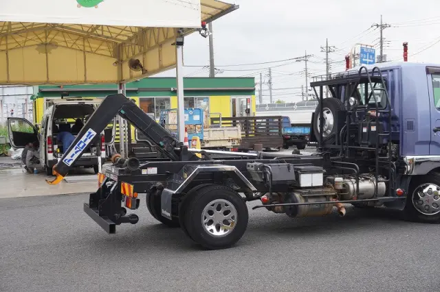 三菱 ファイター 2KG-FK71F(2WD)の写真23