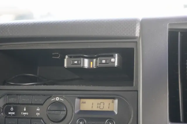 いすゞ エルフ TRG-NPR85AN(2WD)の写真35