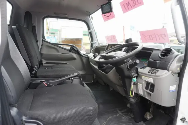 三菱 キャンター 2PG-FEB80(2WD)の写真35