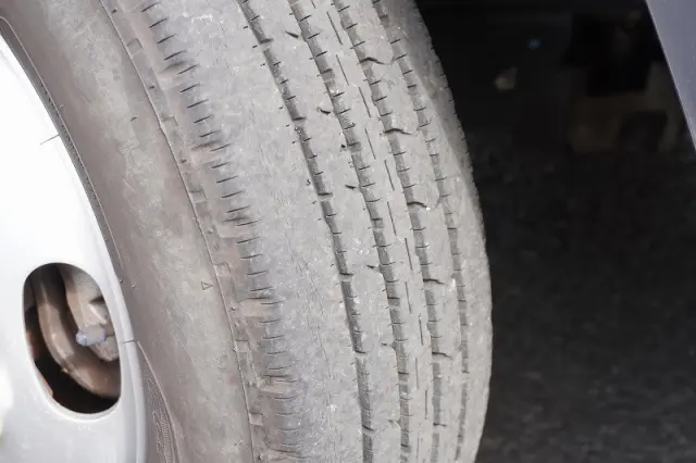 三菱 キャンター 2RG-FBA20(2WD)の写真10