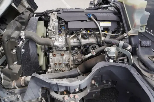 三菱 キャンター 2RG-FBA20(2WD)の写真14