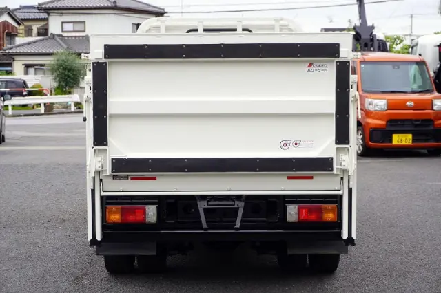 トヨタ ダイナ TKG-XZU605(2WD)の写真4