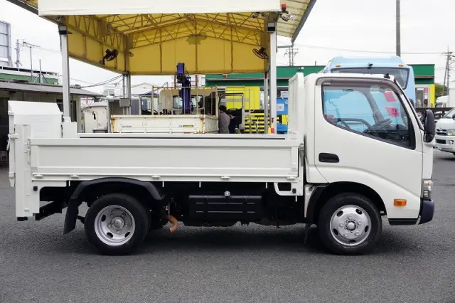 トヨタ ダイナ TKG-XZU605(2WD)の写真5