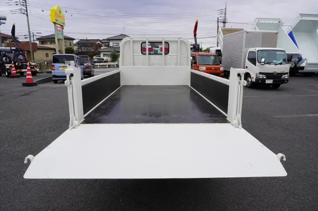 トヨタ ダイナ TKG-XZU605(2WD)の写真24