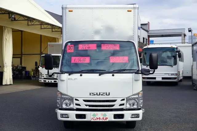 いすゞ エルフ TRG-NJR85AN(2WD)の写真2