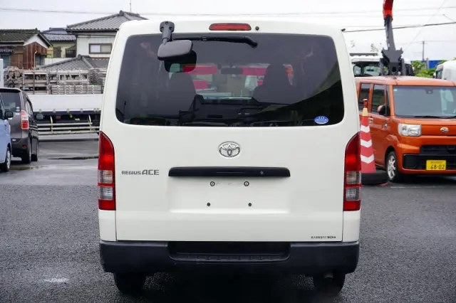 トヨタ その他(トヨタ) CBF-TRH200V(2WD)の写真4