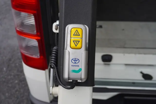 トヨタ その他(トヨタ) CBF-TRH200V(2WD)の写真21