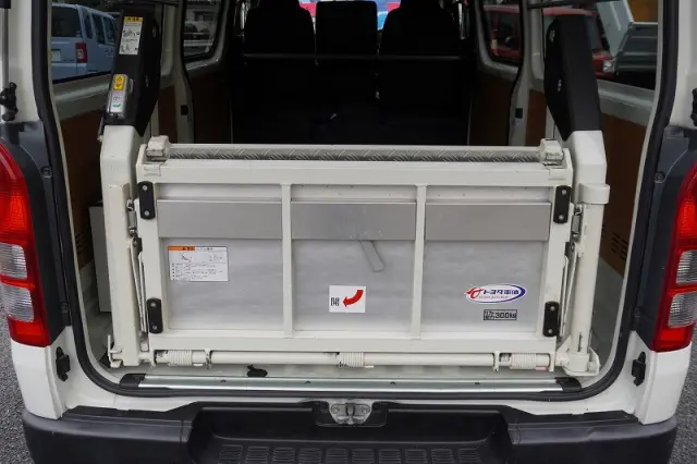 トヨタ その他(トヨタ) CBF-TRH200V(2WD)の写真23