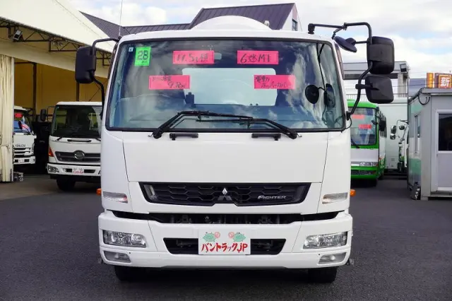 三菱 ファイター QDG-FQ62F(6x4)の写真2