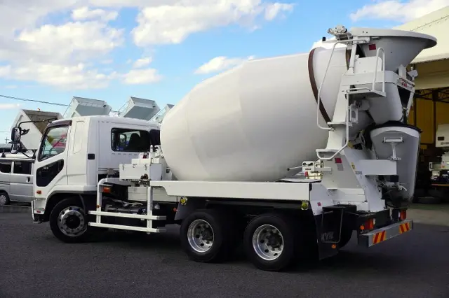 三菱 ファイター QDG-FQ62F(6x4)の写真7