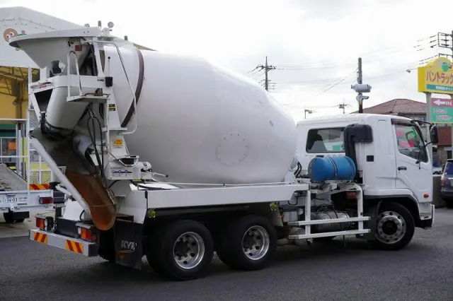 三菱 ファイター QDG-FQ62F(6x4)の写真8