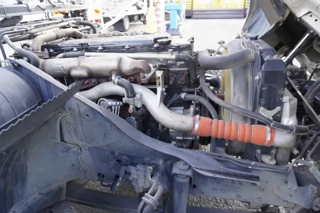 三菱 ファイター QDG-FQ62F(6x4)の写真16