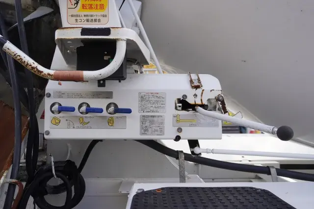 三菱 ファイター QDG-FQ62F(6x4)の写真22