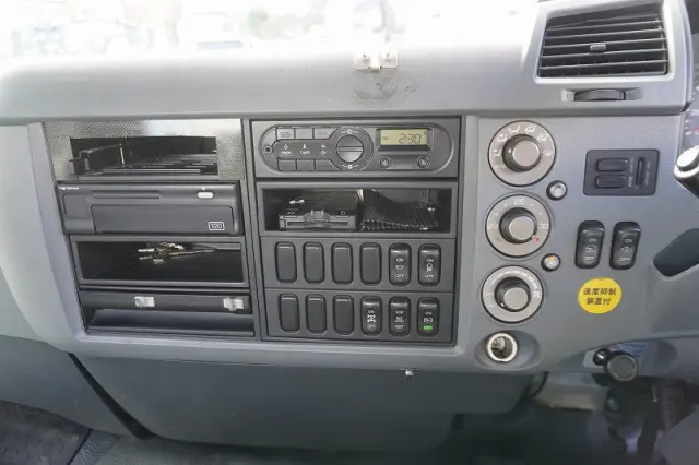 三菱 ファイター QDG-FQ62F(6x4)の写真32