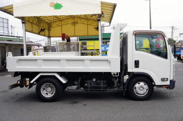 いすゞ エルフ TKG-NPR85YN(2WD)の写真5