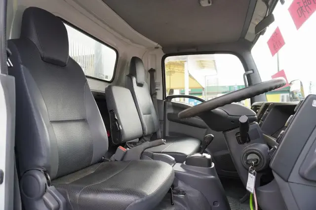 いすゞ エルフ TKG-NPR85YN(2WD)の写真36