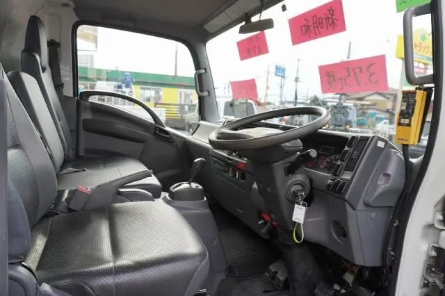 いすゞ エルフ TKG-NPR85YN(2WD)の写真37