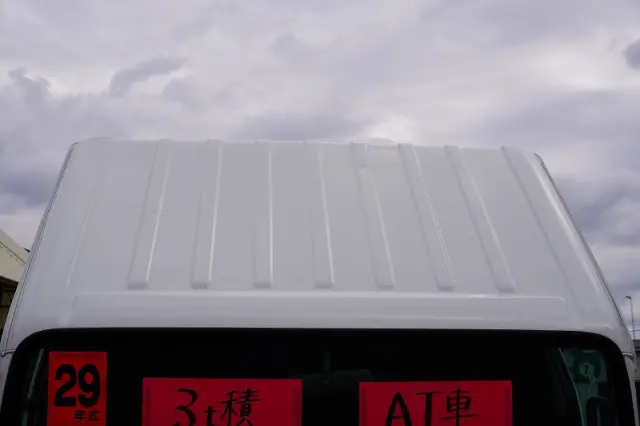 いすゞ エルフ TPG-NKR85AN(2WD)の写真17