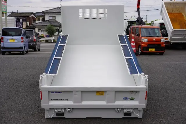 いすゞ エルフ TPG-NKR85AN(2WD)の写真19