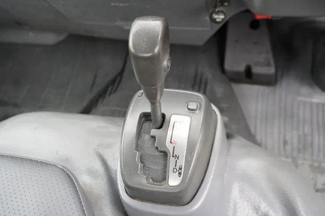 いすゞ エルフ TPG-NKR85AN(2WD)の写真33