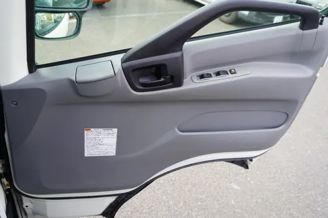 日野 デュトロ SDG-XZU720M(2WD)の写真35