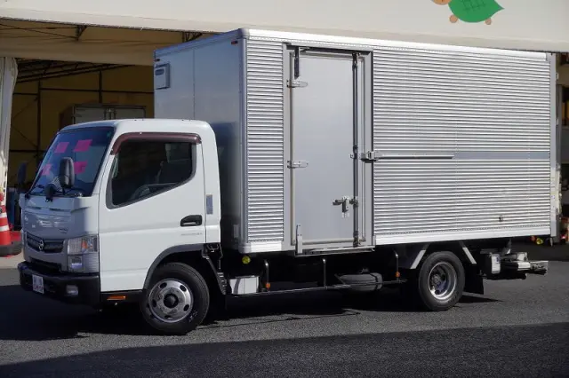 日産 アトラス TRG-FEB5W(2WD)の写真1