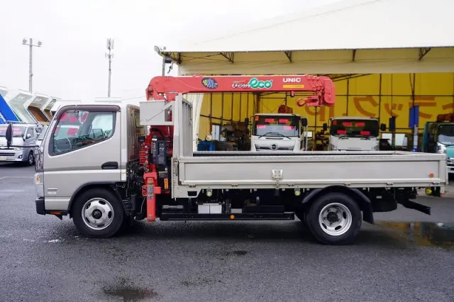 三菱 キャンター TPG-FEA50(2WD)の写真3