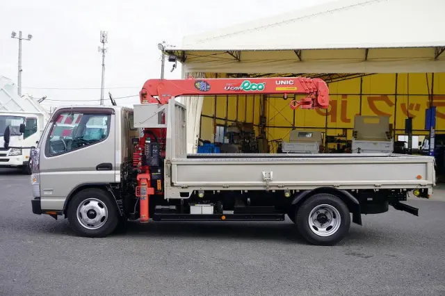 三菱 キャンター TPG-FEA50(2WD)の写真3