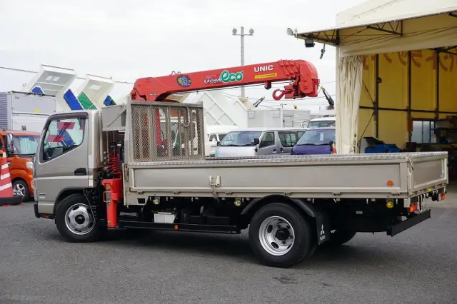 三菱 キャンター TPG-FEA50(2WD)の写真7
