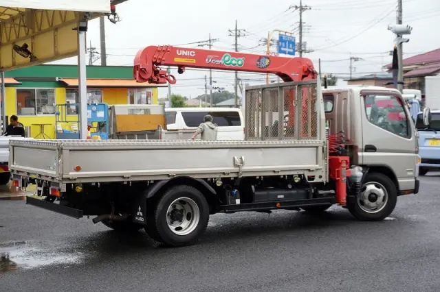 三菱 キャンター TPG-FEA50(2WD)の写真8