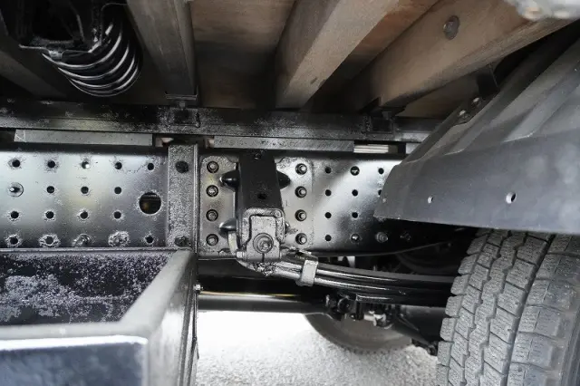 三菱 キャンター TPG-FEA50(2WD)の写真11