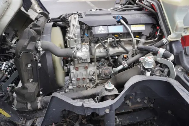 三菱 キャンター TPG-FEA50(2WD)の写真14