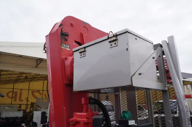 三菱 キャンター TPG-FEA50(2WD)の写真17