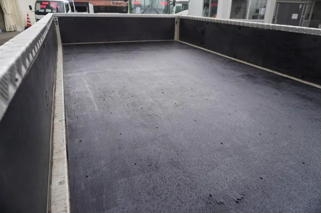 三菱 キャンター TPG-FEA50(2WD)の写真21