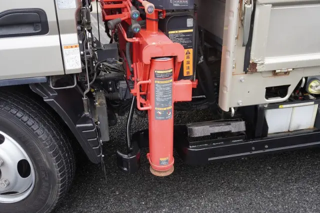 三菱 キャンター TPG-FEA50(2WD)の写真25