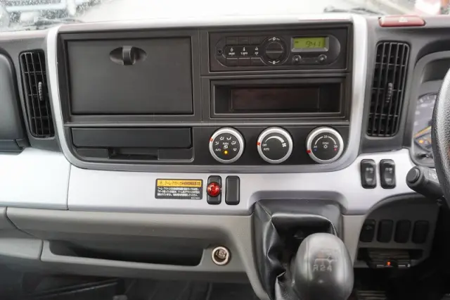 三菱 キャンター TPG-FEA50(2WD)の写真35