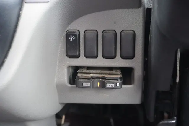 三菱 キャンター TPG-FEA50(2WD)の写真36