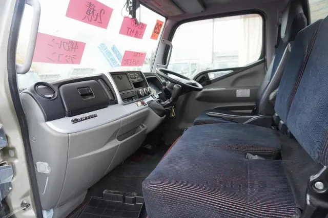 三菱 キャンター TPG-FEA50(2WD)の写真42