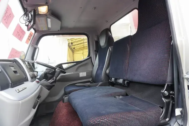 三菱 キャンター TPG-FEA50(2WD)の写真43