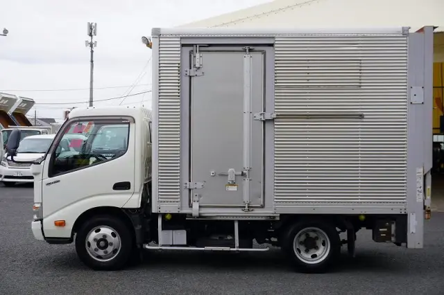 日野 デュトロ TKG-XZC605M(2WD)の写真3