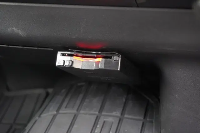 トヨタ ハイエースバン CBF-TRH200K(2WD)の写真33