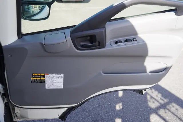 日野 デュトロ 2KG-XZU720M(2WD)の写真38