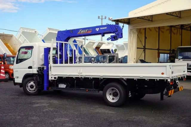 三菱 キャンター 2PG-FEB80(2WD)の写真7