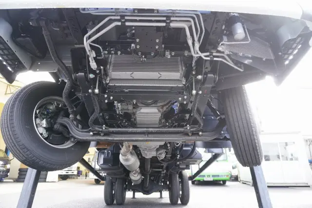 三菱 キャンター 2PG-FEB80(2WD)の写真19