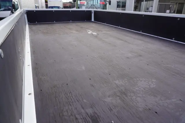 三菱 キャンター 2PG-FEB80(2WD)の写真25