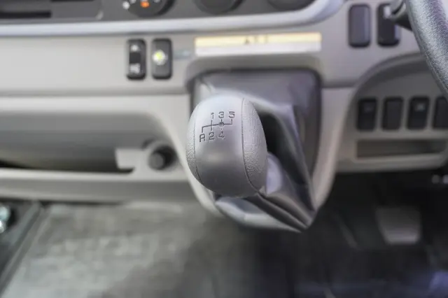 三菱 キャンター 2PG-FEB80(2WD)の写真34