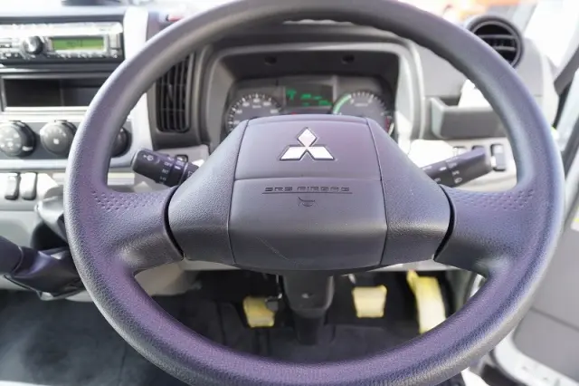 三菱 キャンター 2RG-FEB80(2WD)の写真31